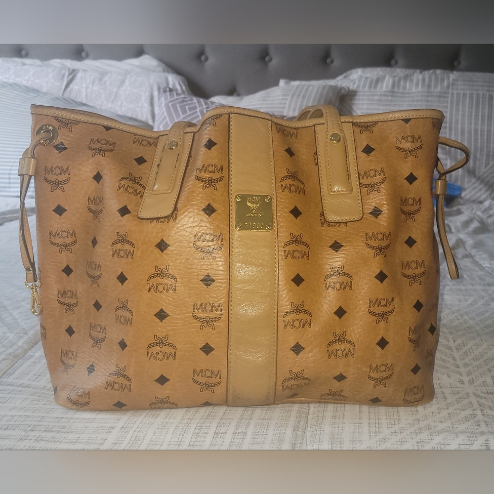 Authentic MCM Reversible Liz Tote